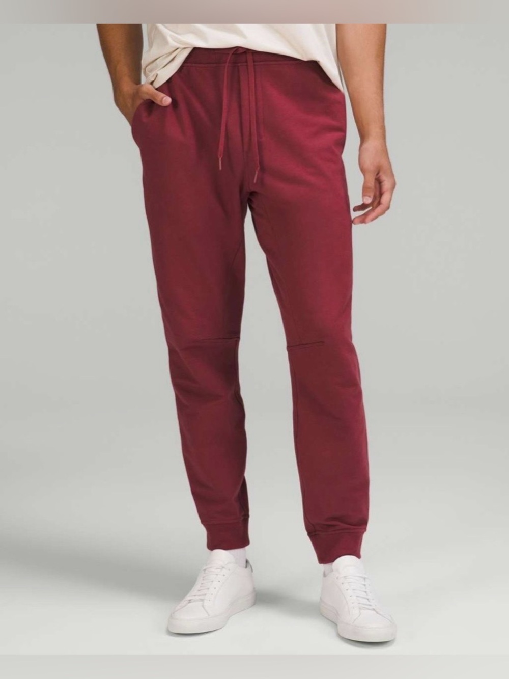 Lululemon City Sweat Jogger
Mulled Wine small EUC